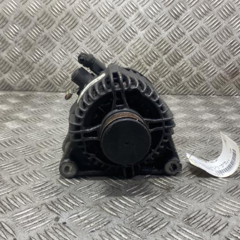 Alternateur CITROEN C3 2 Photo n°1