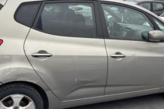 Alternateur KIA VENGA