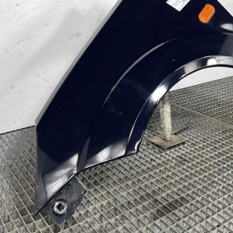 Aile avant gauche FORD FIESTA 5 Photo n°2