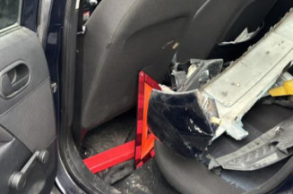 Aile avant gauche FORD FIESTA 5