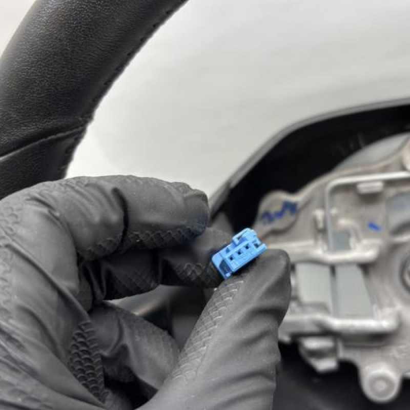 Volant PEUGEOT 208 1 Photo n°7