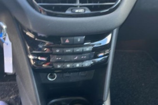 Volant PEUGEOT 208 1