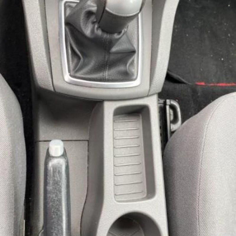 Alternateur FORD FOCUS 2 Photo n°18