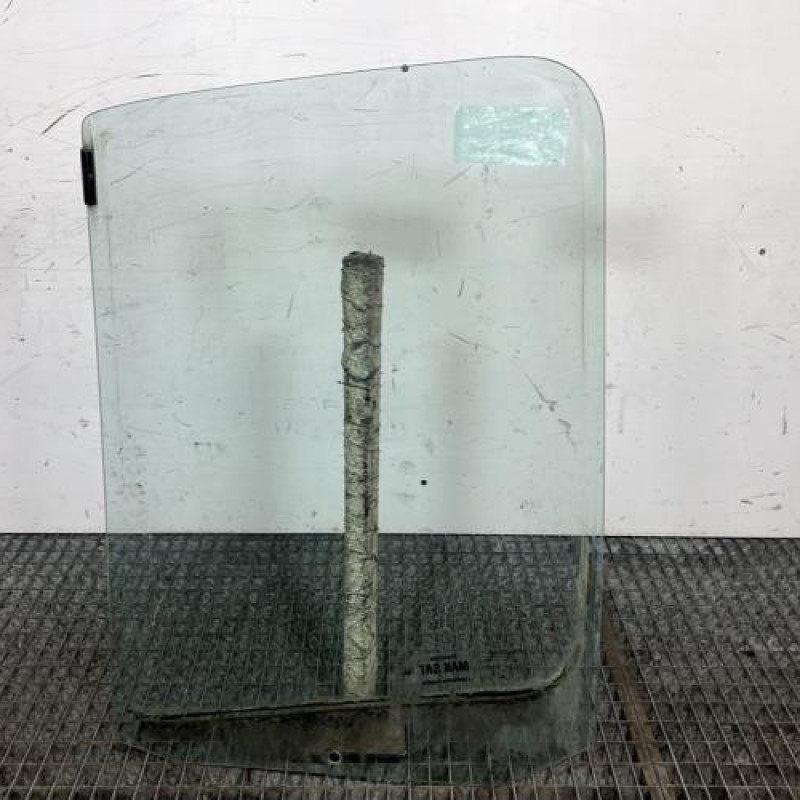 Vitre avant droit CITROEN JUMPER 2 Photo n°4