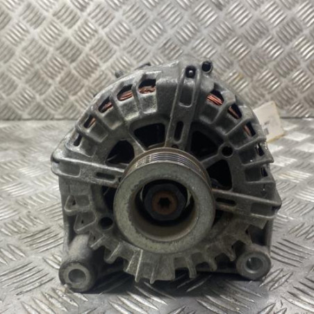 Alternateur BMW SERIE 1 E88 Photo n°1