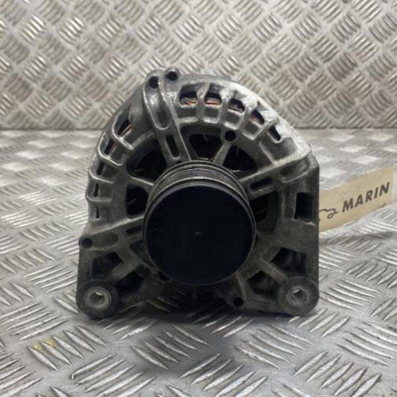 Alternateur DACIA DUSTER 1 Photo n°1