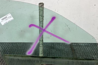 Vitre avant gauche MERCEDES CLASSE E 211