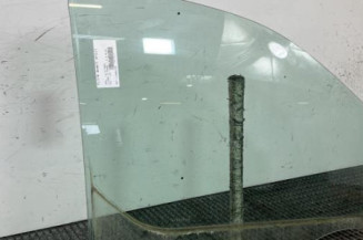 Vitre avant droit OPEL VIVARO 3