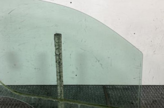 Vitre avant gauche OPEL VIVARO 3