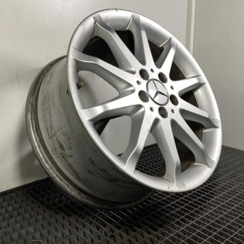 Jante MERCEDES CLASSE R 251 Photo n°3