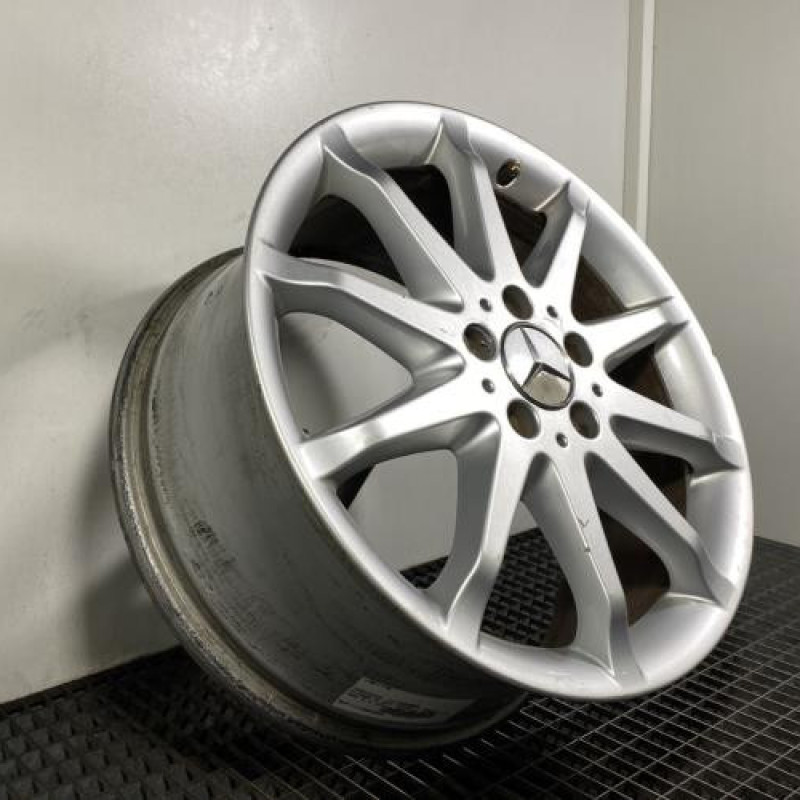 Jante MERCEDES CLASSE R 251 Photo n°3