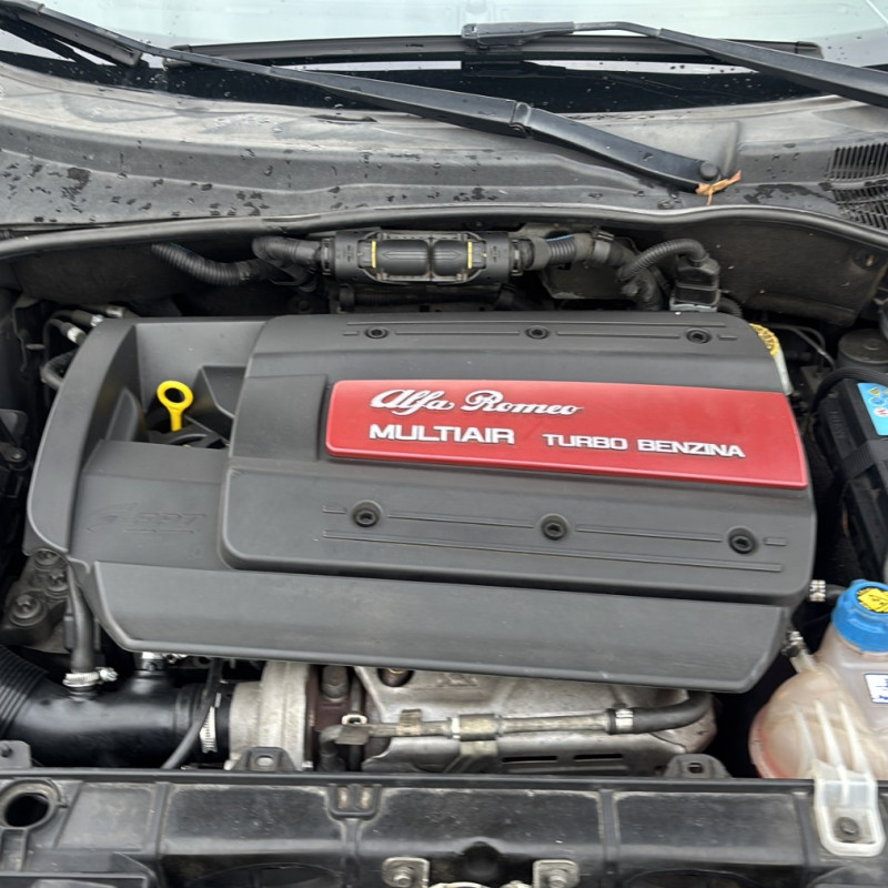 ALFA ROMEO MITO PHASE 1 1.4i - 16V TURBO MULTIAIR Photo n°24