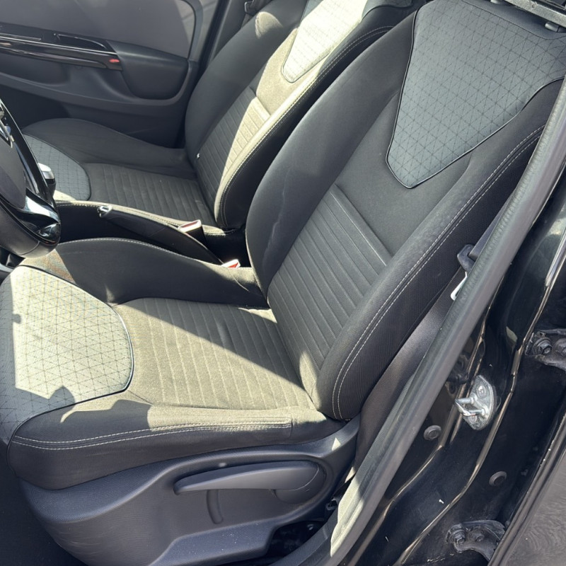 RENAULT CLIO 4 PHASE 1 1.5 DCI - 8V TURBO Photo n°22