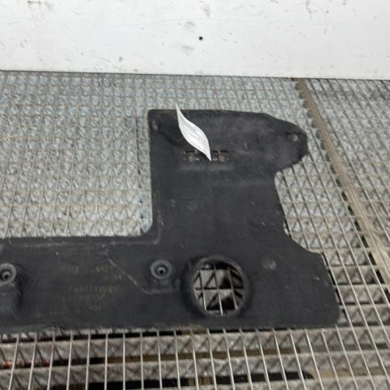 Cache moteur  CITROEN C4 2 Photo n°3