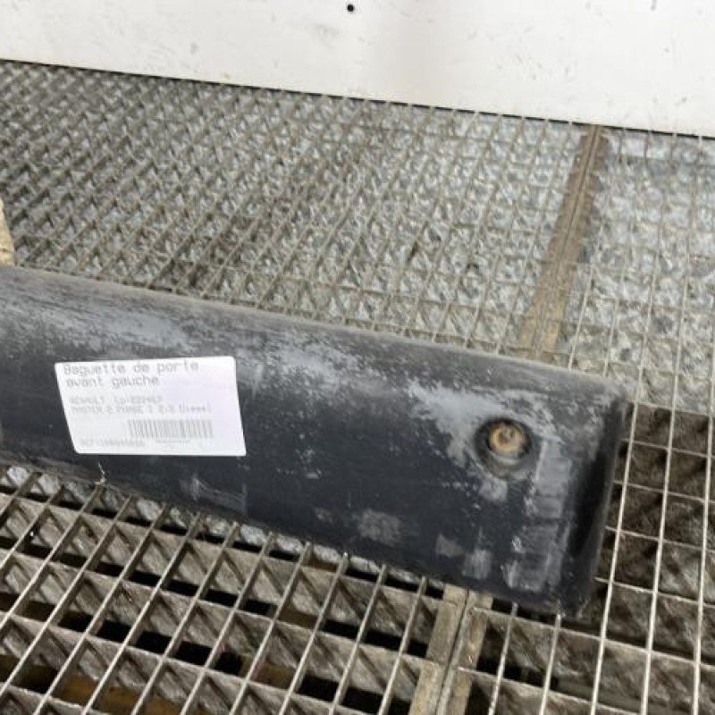 Baguette de porte avant gauche RENAULT MASTER 2 Photo n°3
