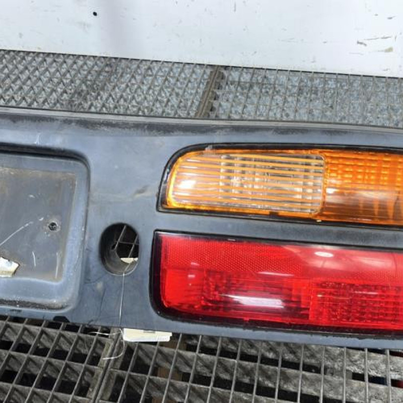 Bandeau de feu malle/hayon RENAULT LAGUNA 1 Photo n°3