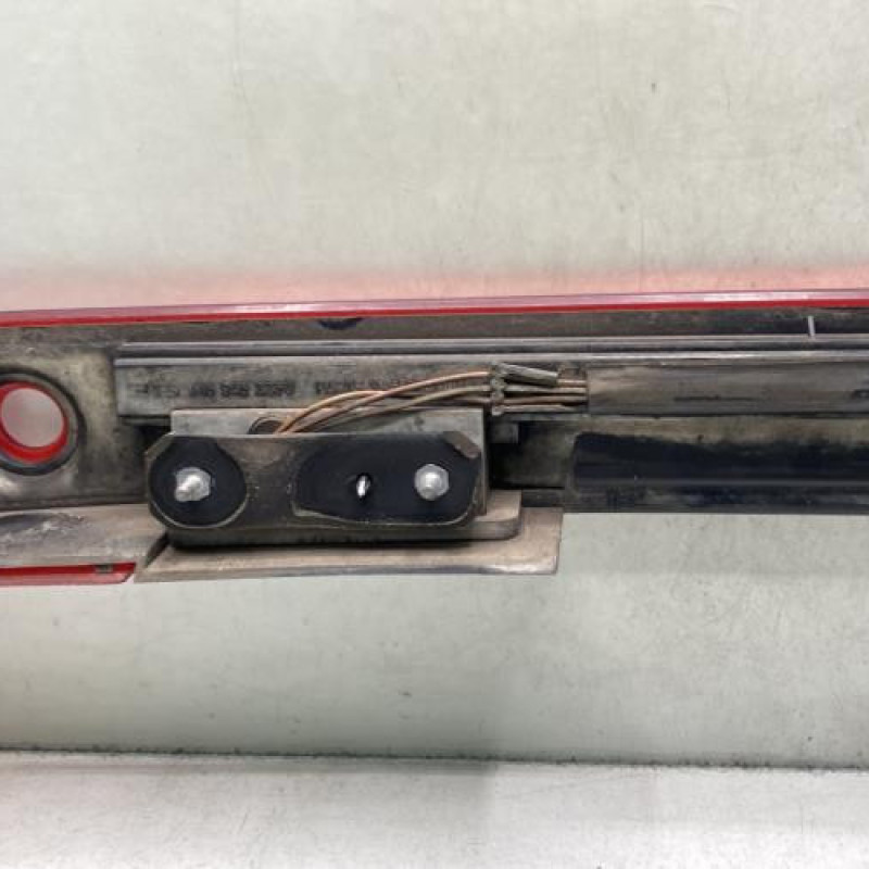 Bandeau de feu malle/hayon SEAT TOLEDO 2 Photo n°4