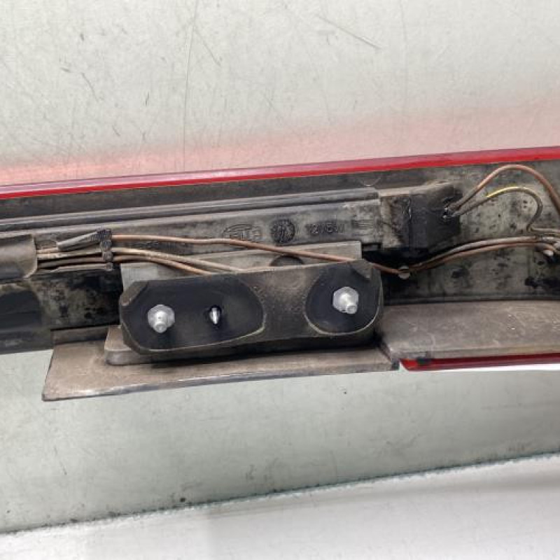 Bandeau de feu malle/hayon SEAT TOLEDO 2 Photo n°5