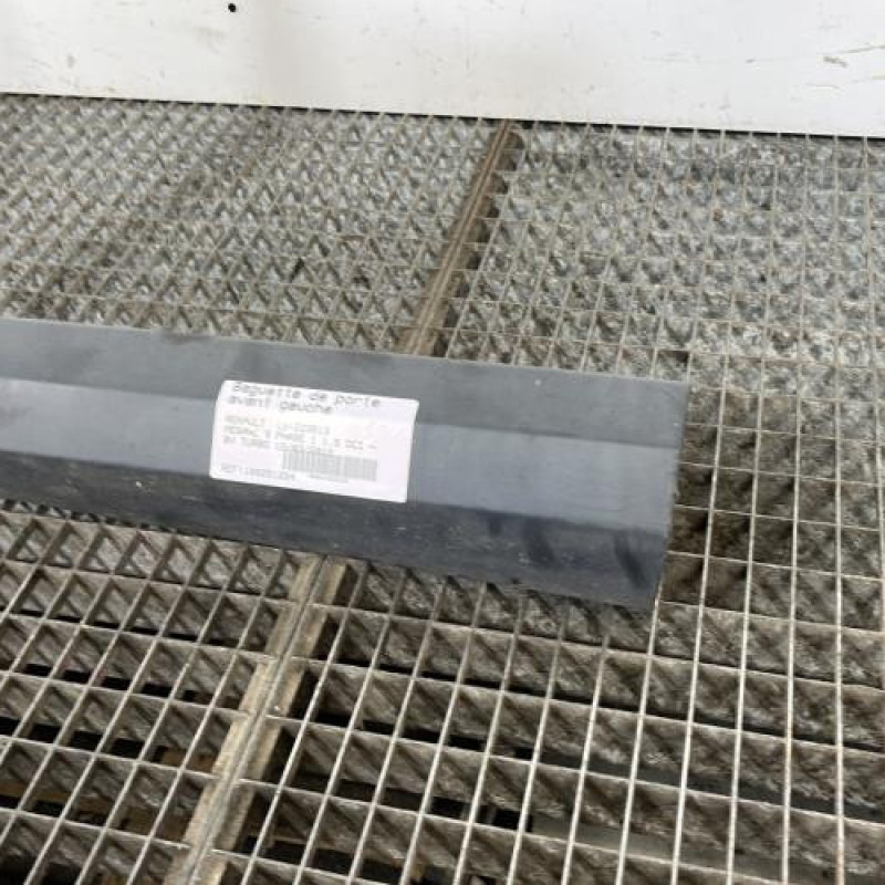 Baguette de porte avant gauche RENAULT MEGANE 3 Photo n°3