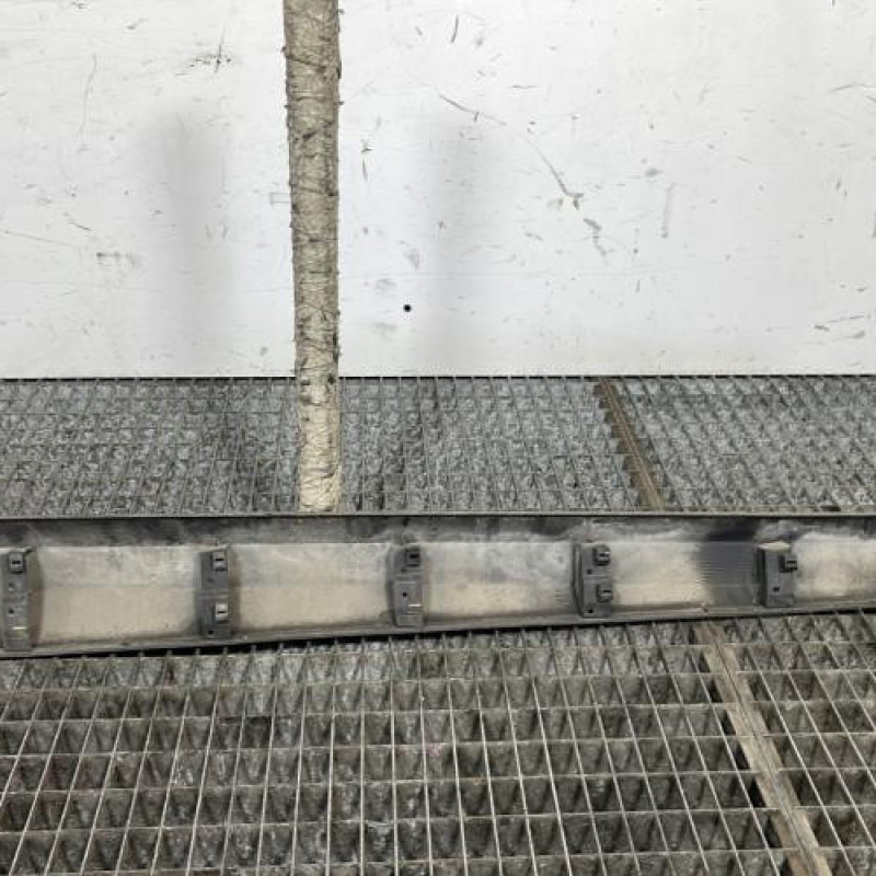 Baguette de porte avant gauche RENAULT MEGANE 3 Photo n°4