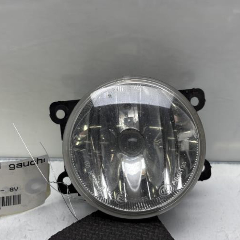 Anti brouillard gauche (feux) PEUGEOT 208 1 Photo n°1