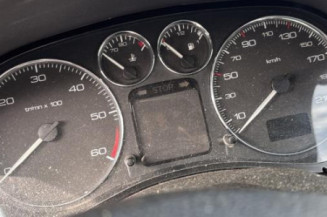 Anti brouillard gauche (feux) PEUGEOT 307