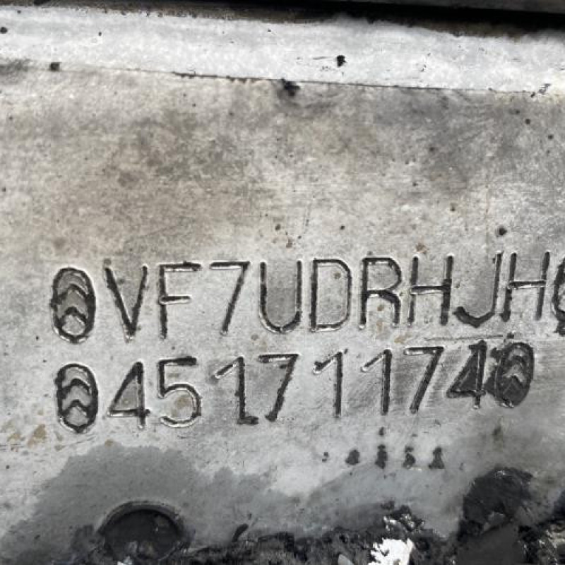 Bras essuie glace arriere CITROEN C4 PICASSO 1 Photo n°17