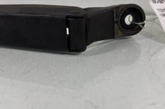 Bras essuie glace avant droit TOYOTA YARIS 1