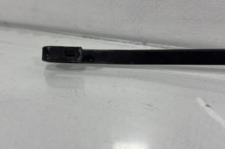 Bras essuie glace avant droit TOYOTA YARIS 1