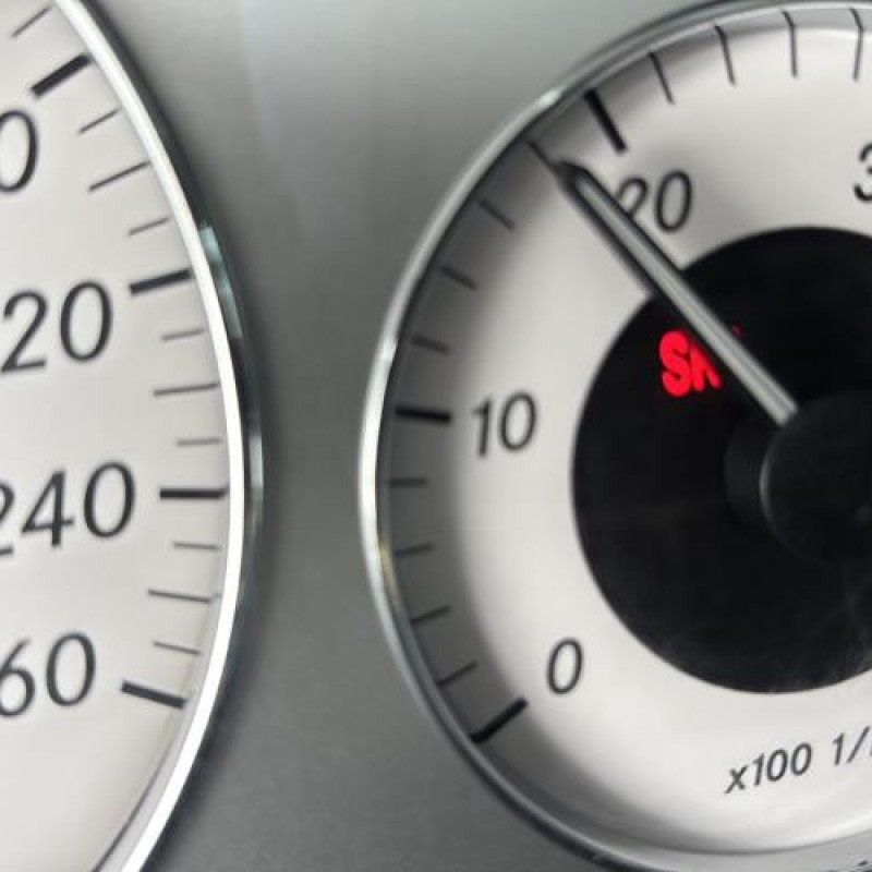 Bouchon de carburant MERCEDES CLASSE E 211 Photo n°15