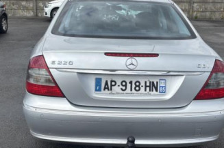 Bouchon de carburant MERCEDES CLASSE E 211