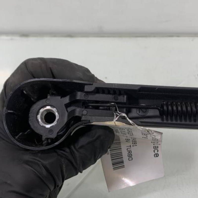 Bras essuie glace arriere VOLKSWAGEN GOLF 5 Photo n°3