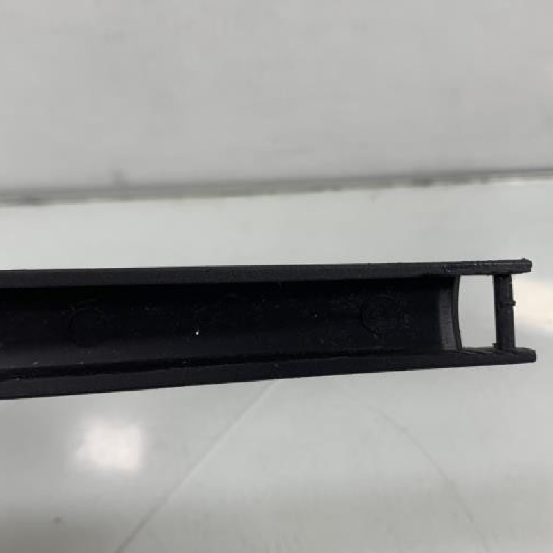 Bras essuie glace arriere VOLKSWAGEN GOLF 5 Photo n°4