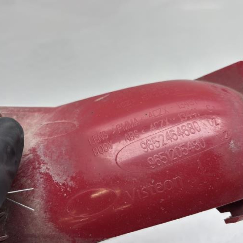 Anti brouillard arriere gauche CITROEN C4 1 Photo n°5