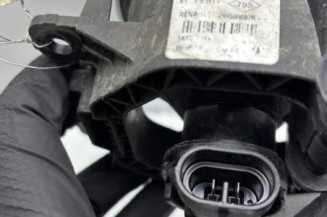 Anti brouillard droit (feux) RENAULT SCENIC 3