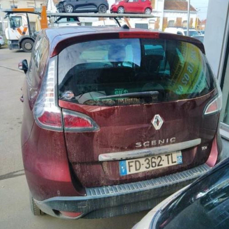 Anti brouillard droit (feux) RENAULT SCENIC 3 Photo n°10