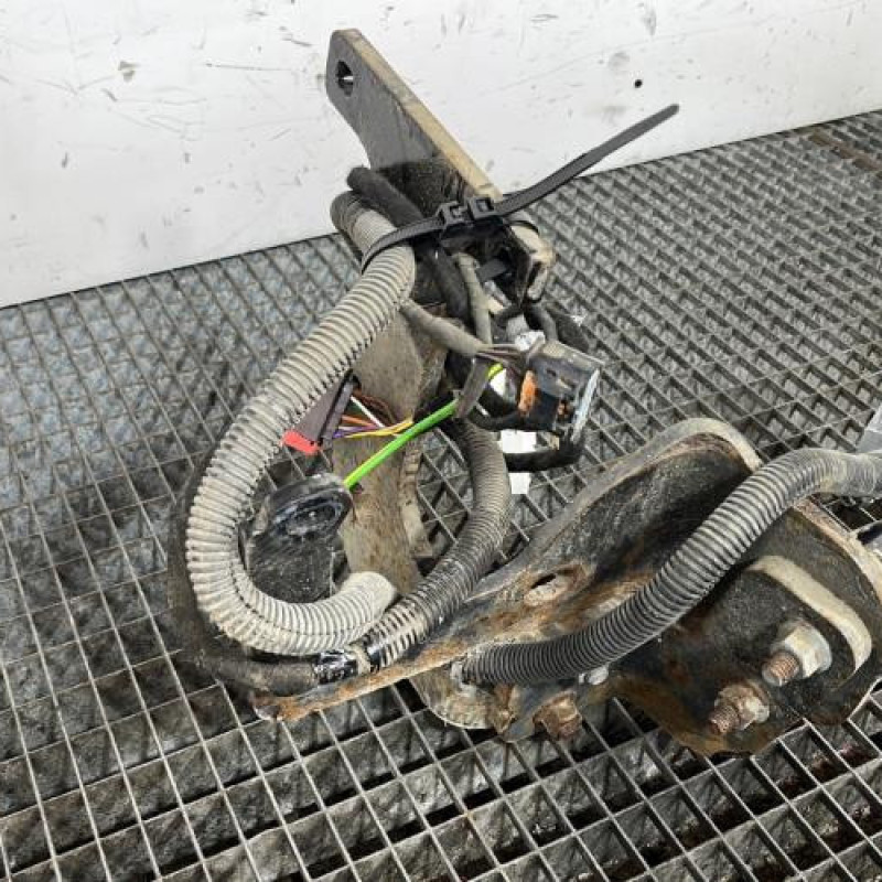 Attelage (boule de remorquage) OPEL VIVARO 3 Photo n°4