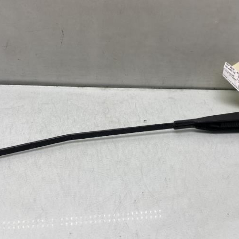 Bras essuie glace avant gauche PEUGEOT 205 Photo n°2