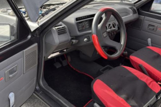 Bras essuie glace avant gauche PEUGEOT 205