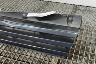 Calandre PEUGEOT 205