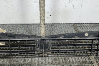 Calandre PEUGEOT 205