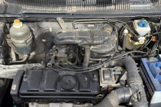 Calandre PEUGEOT 205