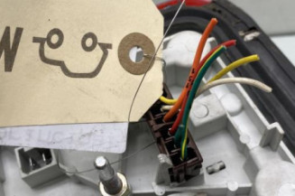 Feu arriere principal gauche (feux) PEUGEOT 205