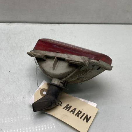 Feu de recul droit PEUGEOT 205