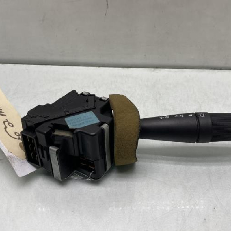 Commodo phare PEUGEOT 205 Photo n°1