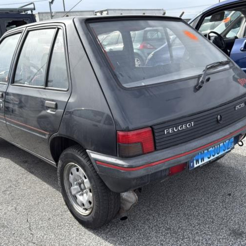 Compteur PEUGEOT 205 Photo n°7