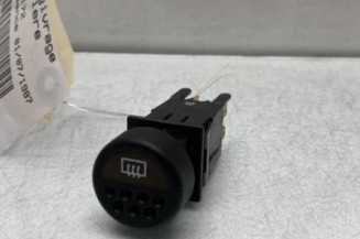 Commande degivrage lunette arriere PEUGEOT 205 Photo n°1