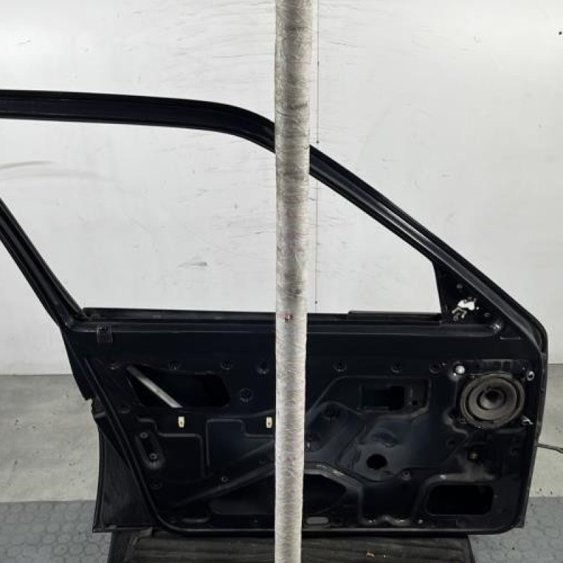 Porte avant gauche PEUGEOT 205 Photo n°5