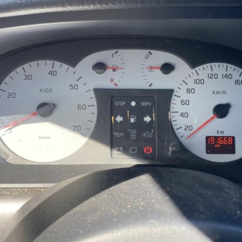 Moteur RENAULT MEGANE 1 Photo n°17