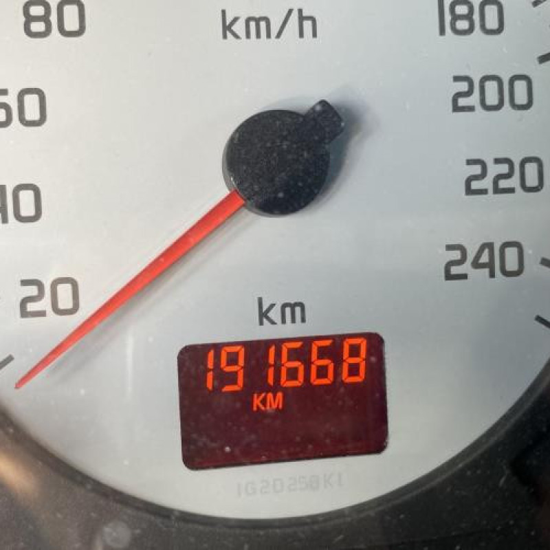 Moteur RENAULT MEGANE 1 Photo n°18